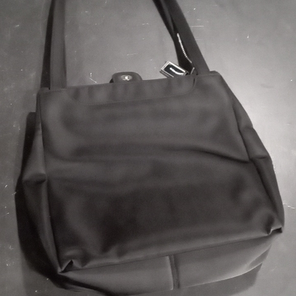 Nine West Tote ..Purse - Picture 5 of 7